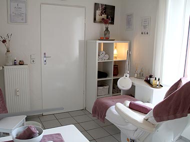 Behandlungsstuhl Kosmetikstudio Beauty & Soul Aschaffenburg