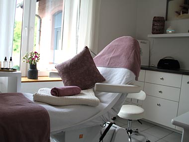 Behandlungsstuhl Kosmetikstudio Beauty & Soul Aschaffenburg